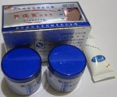 CREAM PEMUTIH WAJAH TERBAIK MAGIC CREAM 7 DAYS EFEKTIF MENGHILANGKAN FLEK HITAM KERUTAN SERTA MENCERAHKAN KULIT WAJAH DENGAN CEPAT TANPA EFEK SAMPING